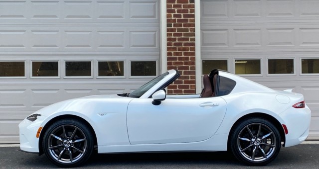 Đại lý báo nhận cọc Mazda MX-5 RF: Mui cứng đóng/mở điện, giá dự kiến dưới 1,5 tỷ đồng